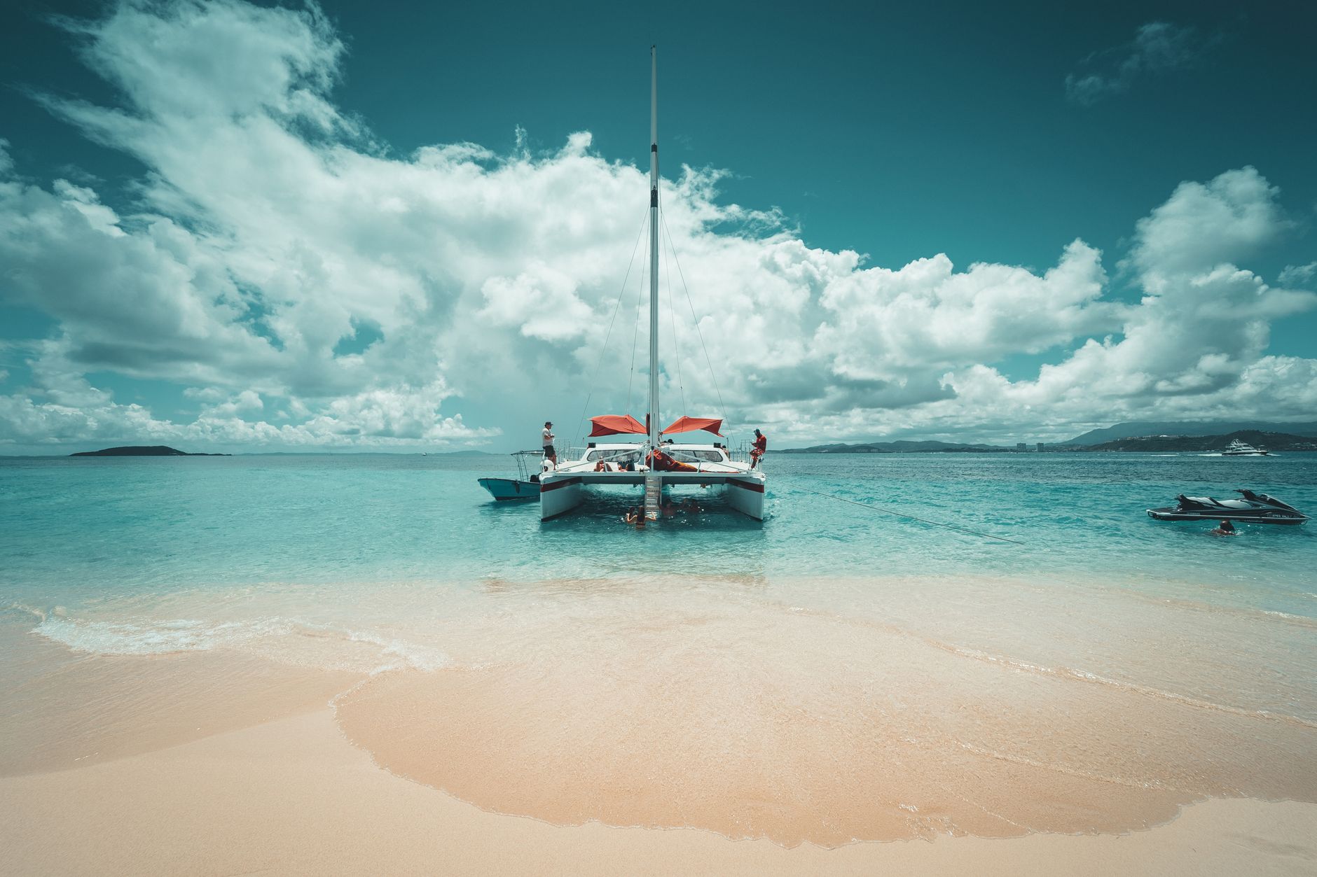 Best Time to Visit Cayo Icacos: Weather, Winds, Waves & Crowds Month-by-Month